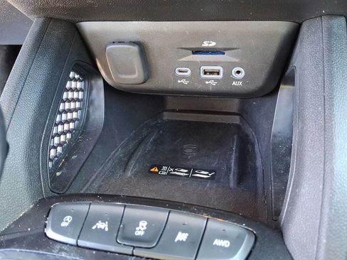 Used 2023 Chevrolet TrailBlazer RS w/ Sun and Liftgate Package AWD/4WD image 27