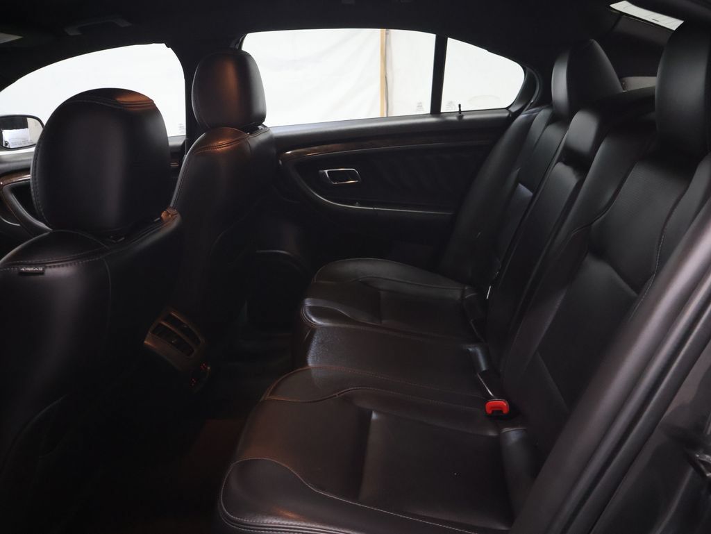 Used 2019 Ford Taurus Limited FWD image 13