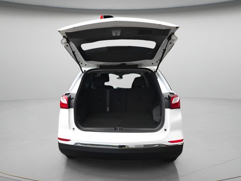 Used 2021 Chevrolet Equinox LT AWD/4WD image 9