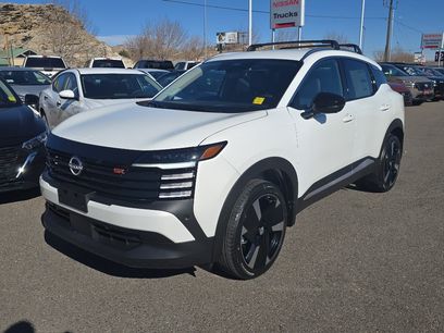 New 2026 Nissan Kicks SR w/ Illumination Package