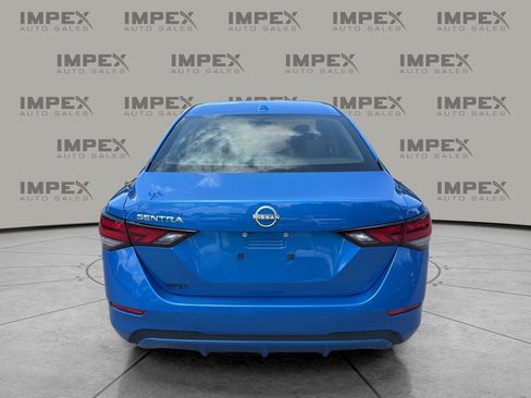 Used 2025 Nissan Sentra SV FWD image 4