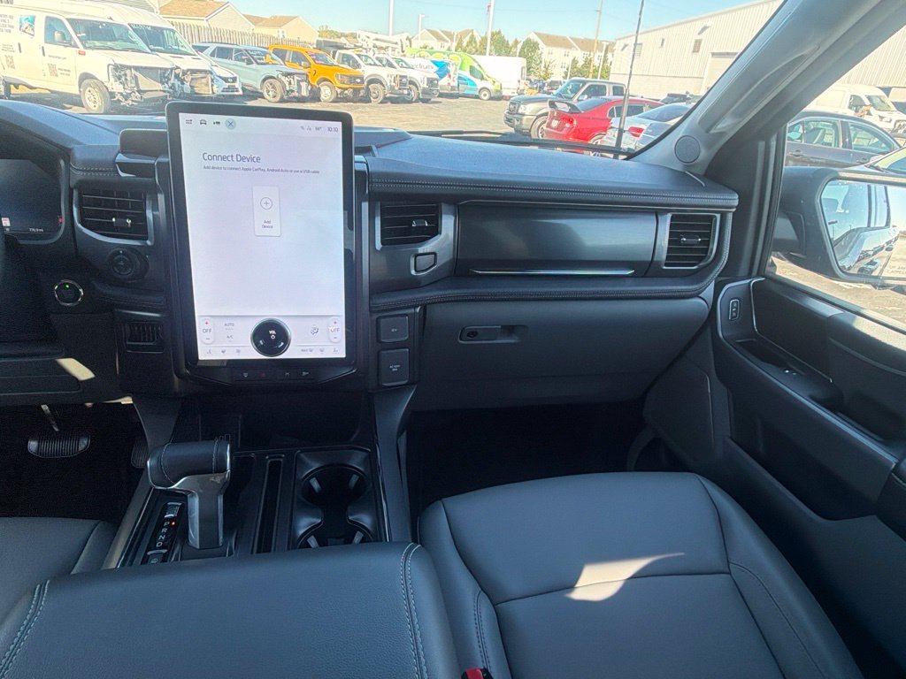 Used 2025 Ford F150 Lightning Flash AWD/4WD image 24