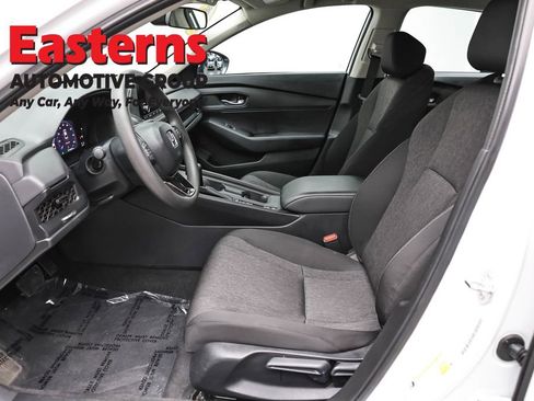 Used 2025 Honda Accord LX image 14