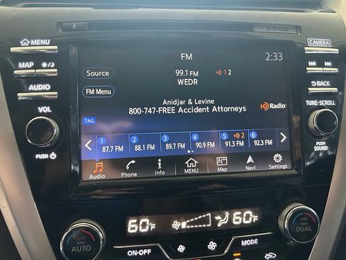 Used 2017 Nissan Murano Platinum w/ Platinum Technology Package FWD image 8