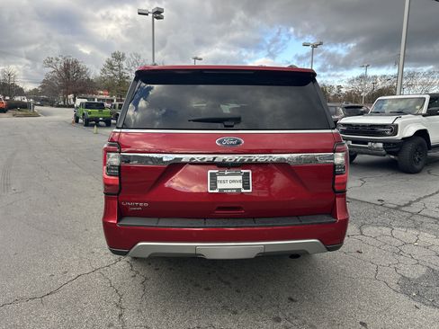 Used 2020 Ford Expedition Limited w/ Equipment Group 302A image 8