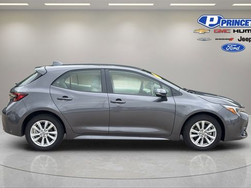 Used 2024 Toyota Corolla SE image 8