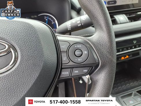 Used 2025 Toyota RAV4 LE AWD/4WD image 19