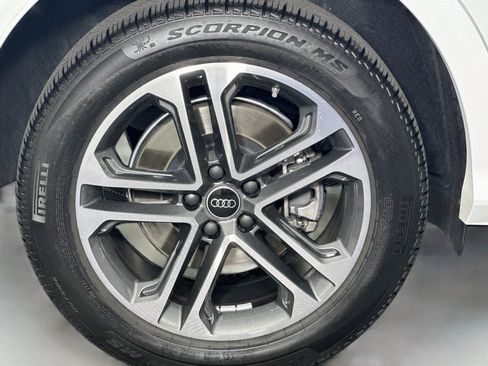Used 2026 Audi Q5 Premium AWD/4WD image 11