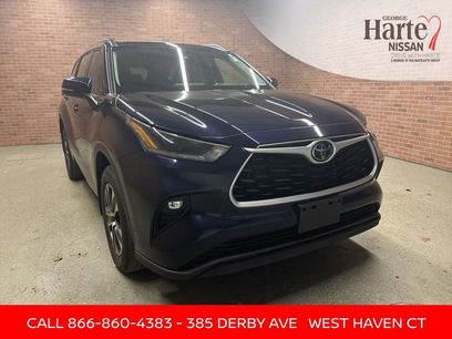 Used 2021 Toyota Highlander XLE