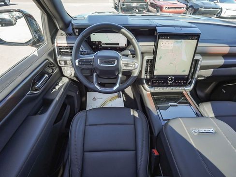 Used 2026 GMC Yukon XL Denali w/ Sun & Power Step Package AWD/4WD image 48
