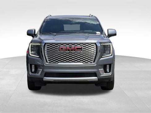 Used 2021 GMC Yukon Denali w/ Denali Premium Package RWD image 8