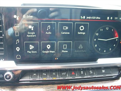 Used 2023 GMC Sierra 1500 Elevation w/ Preferred Package AWD/4WD image 19