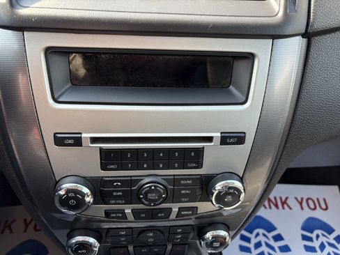 Used 2012 Ford Fusion SEL image 35