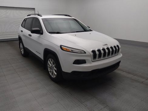Used 2015 Jeep Cherokee Sport w/ Sport Appearance Group image 13