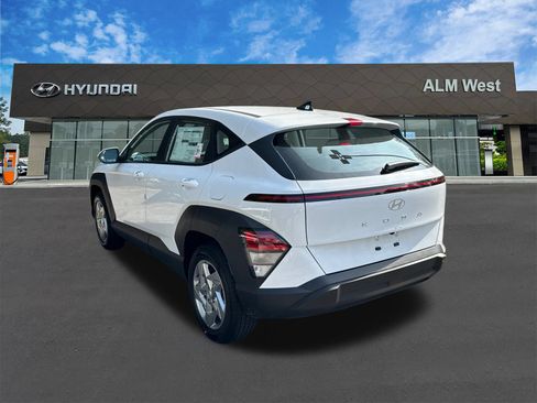 Used 2026 Hyundai Kona SE FWD image 7