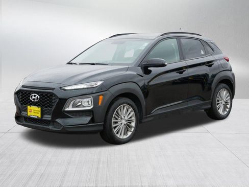Used 2018 Hyundai Kona SEL image 3