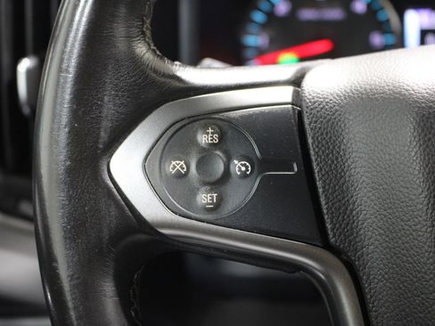 Used 2015 Chevrolet Silverado 1500 LT w/ LT Convenience Package AWD/4WD image 10