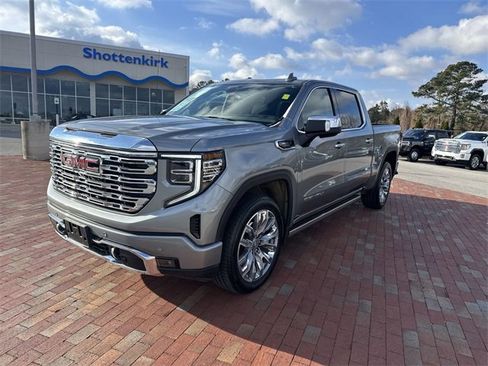 Used 2023 GMC Sierra 1500 Denali w/ Denali Reserve Package image 32