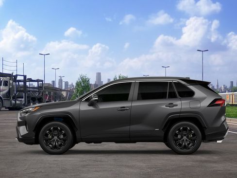 New 2025 Toyota RAV4 XSE image 4