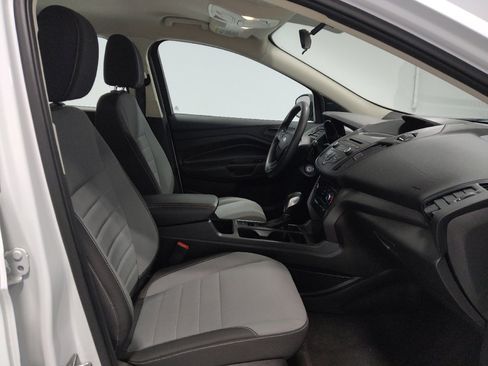 Used 2017 Ford Escape S image 21