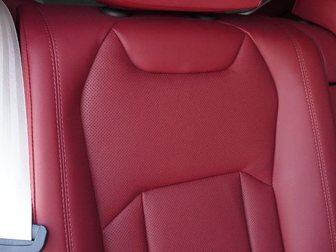 Used 2022 Lamborghini Urus AWD/4WD image 63