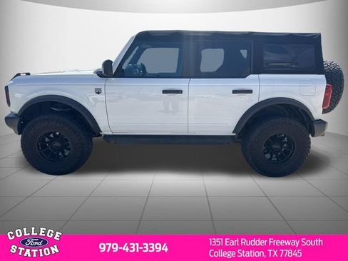Used 2022 Ford Bronco Big Bend AWD/4WD image 3
