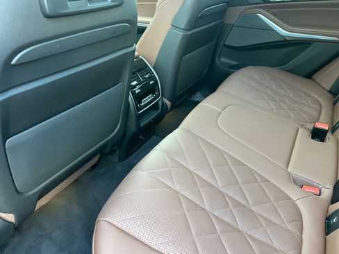 Used 2023 BMW X5 xDrive45e w/ Executive Package AWD/4WD image 11