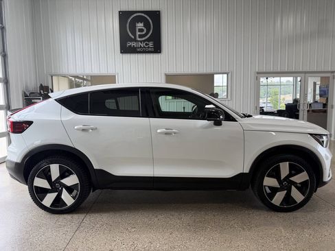Used 2023 Volvo C40 P8 Recharge Ultimate AWD/4WD image 6
