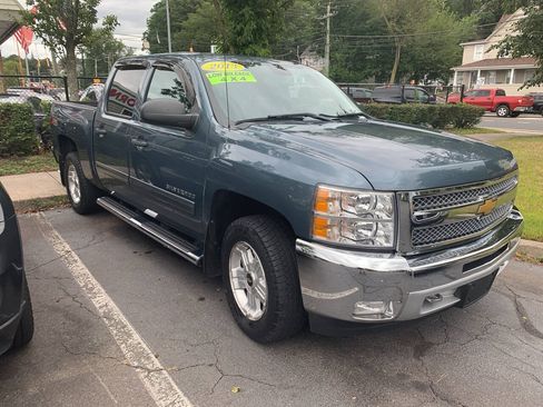 Used 2013 Chevrolet Silverado 1500 LT w/ All-Star Edition AWD/4WD image 2