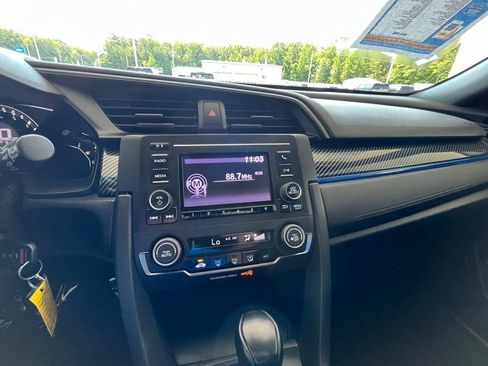 Used 2018 Honda Civic Sport image 21