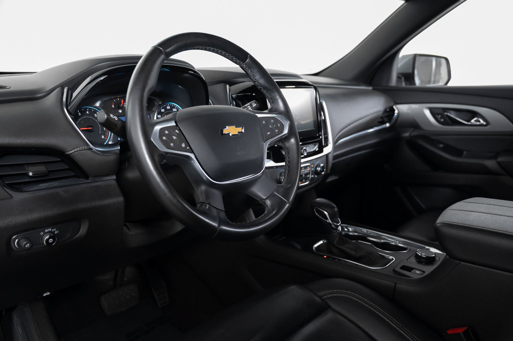 Used 2023 Chevrolet Traverse LT FWD image 29
