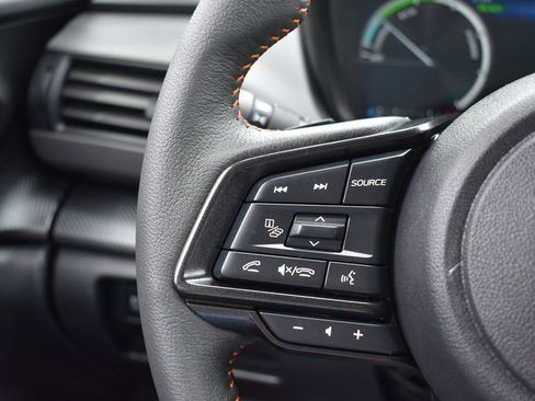 Used 2026 Subaru Crosstrek 2.5i Limited AWD/4WD image 16