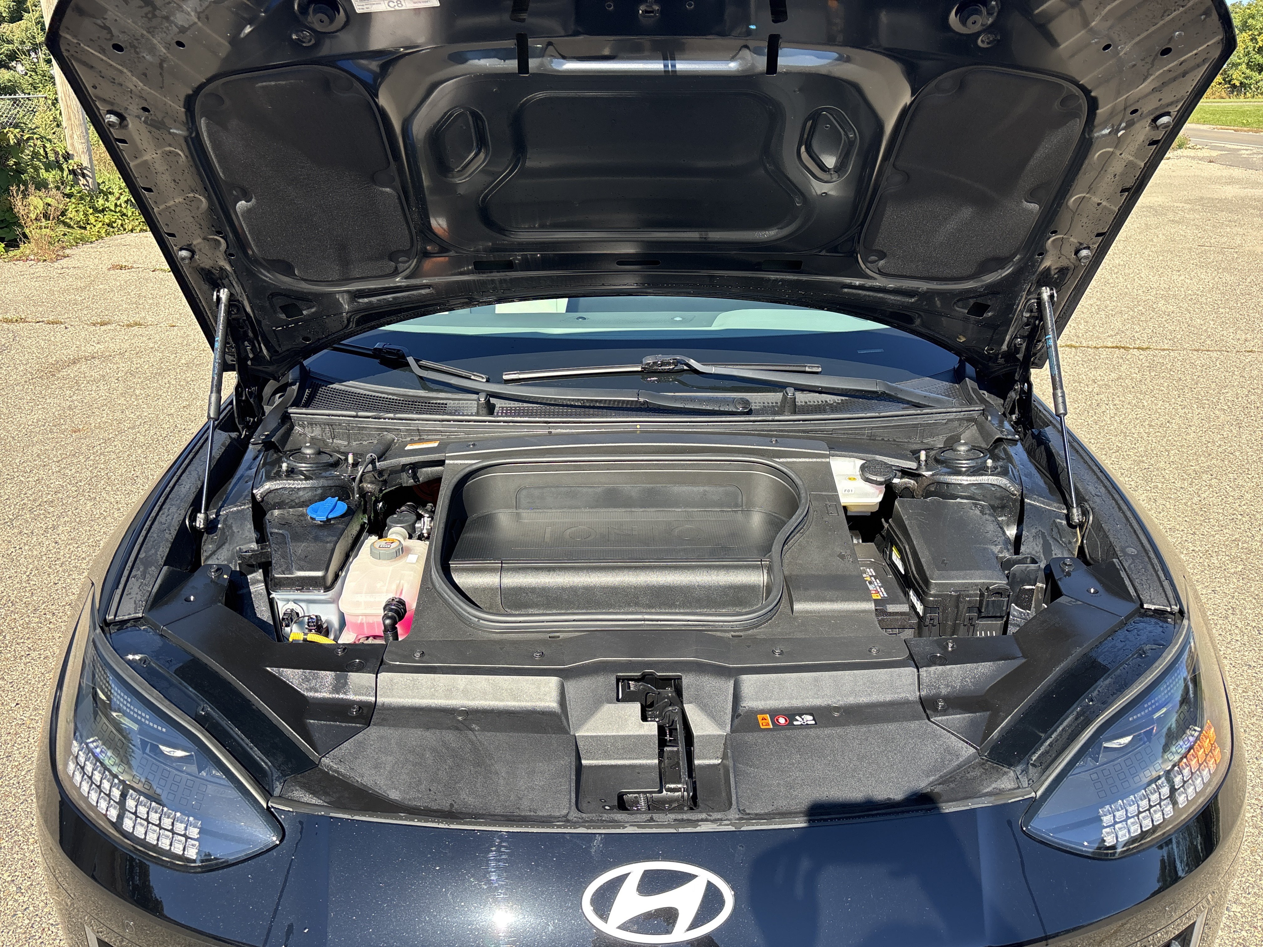 Used 2023 Hyundai Ioniq 6 SEL AWD/4WD image 13