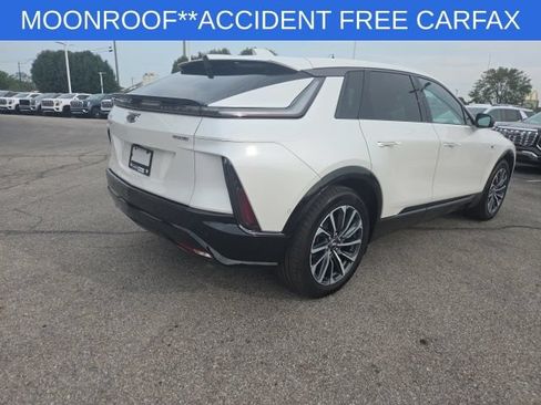 Used 2024 Cadillac Lyriq Sport RWD image 22