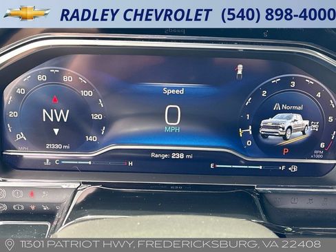 Used 2023 Chevrolet Silverado 1500 RST AWD/4WD image 15