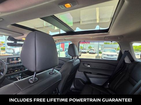 Certified 2025 Nissan Rogue SV w/ SV Premium Package FWD image 16