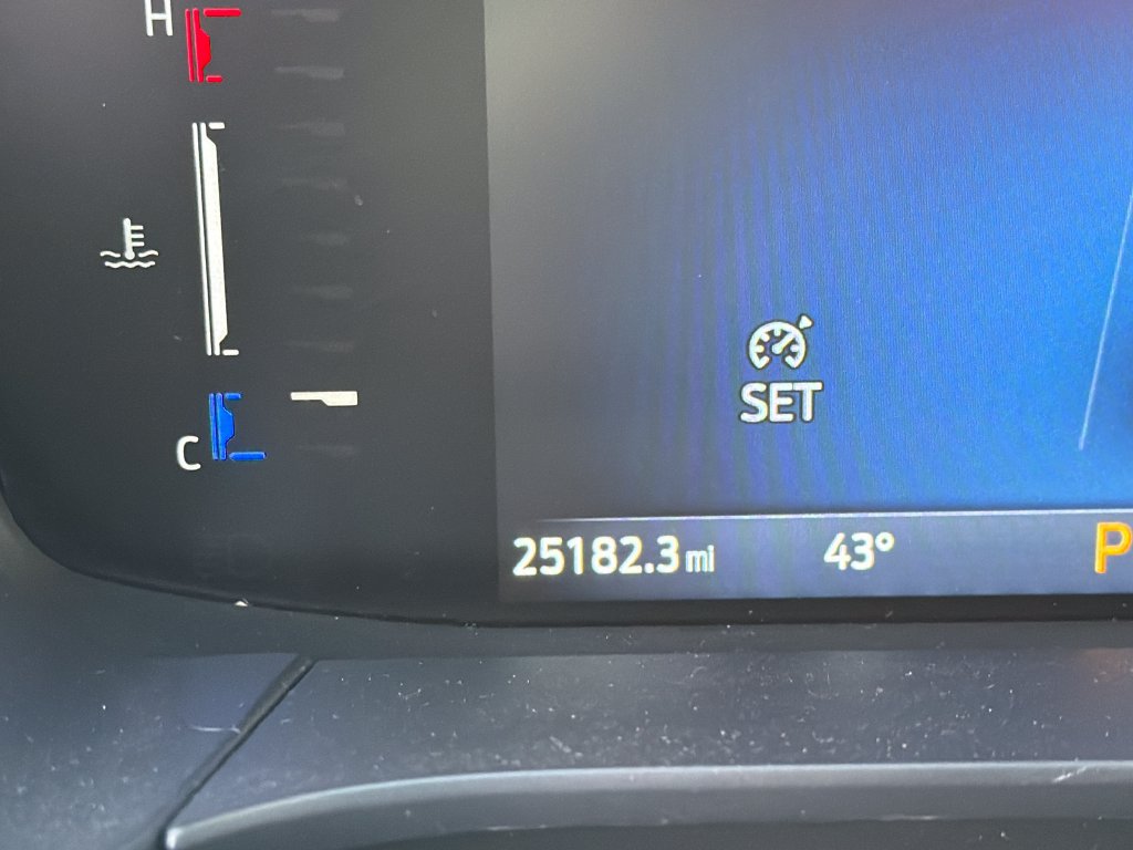Used 2025 Ford Escape ST-Line Select AWD/4WD image 16