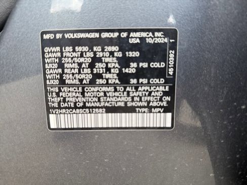 Used 2025 Volkswagen Atlas SE AWD/4WD image 25