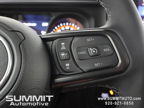 New 2026 Jeep Gladiator Mojave w/ Safety Group AWD/4WD image 14