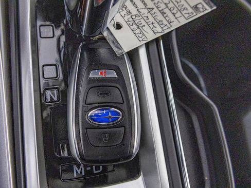 Used 2021 Subaru Ascent Limited w/ Technology Package image 29