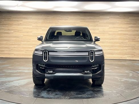 Used 2023 Rivian R1T Adventure image 19