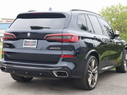 Used 2021 BMW X5 M50i image 3