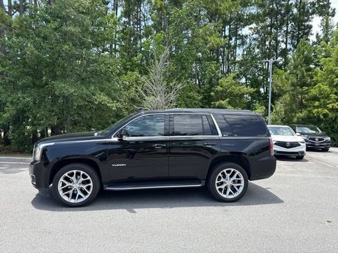 Used 2019 GMC Yukon SLT AWD/4WD image 2
