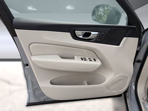 Certified 2026 Volvo XC60 B5 Ultra w/ Climate Package image 13