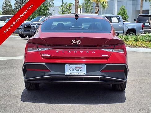 Used 2024 Hyundai Elantra Blue FWD image 7