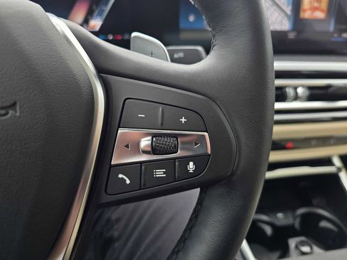 Used 2023 BMW 330i Sedan w/ Premium Package image 33