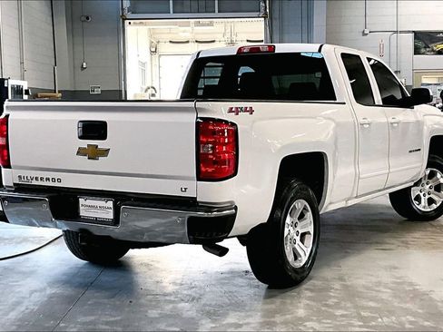 Used 2018 Chevrolet Silverado 1500 LT w/ LT Fleet Convenience Package image 13