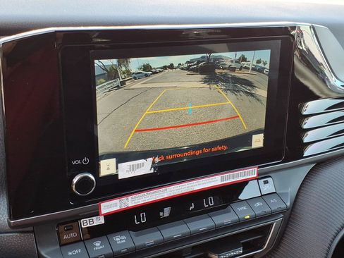 Used 2026 Toyota Camry SE FWD image 22