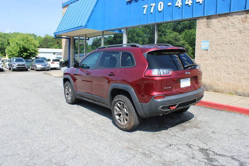 Used 2020 Jeep Cherokee Trailhawk w/ Cold Weather Group AWD/4WD image 12