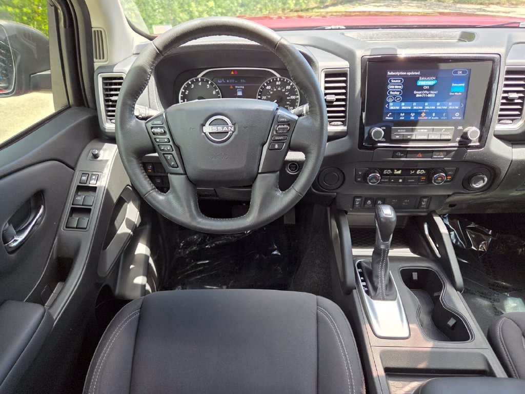 Used 2024 Nissan Frontier SV w/ SV Convenience Package RWD image 25
